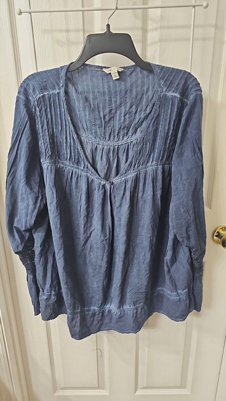 Cato Women's Plus Blue Boho Peasant Top/Crochet Lace Bell Sleeve Size 22/24W